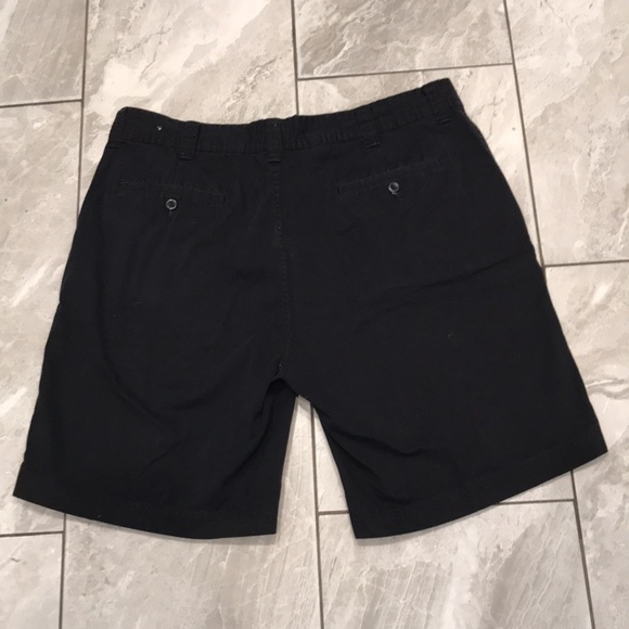 St. John's Bay Comfort 9" Mens Black Chino Short | 38 - Picture 7 of 11
